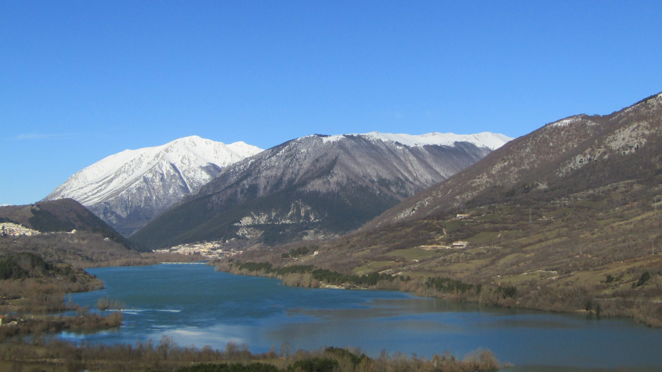 Lago Di Barrea