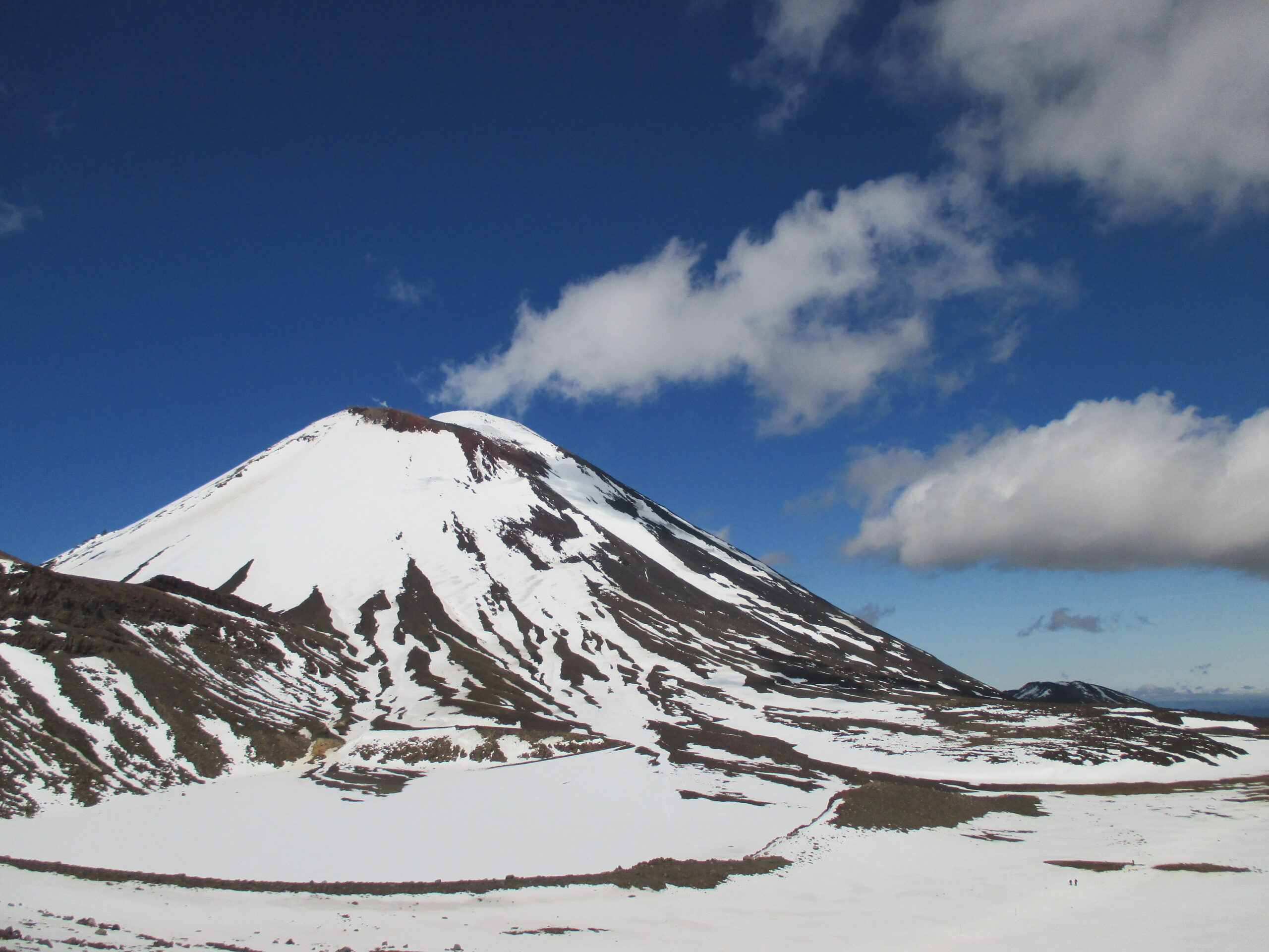 Mt Ngāuruhoe from the Crossing